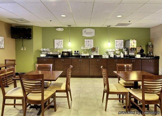 Sleep Inn & Suites Columbus State University Area Restaurant photo